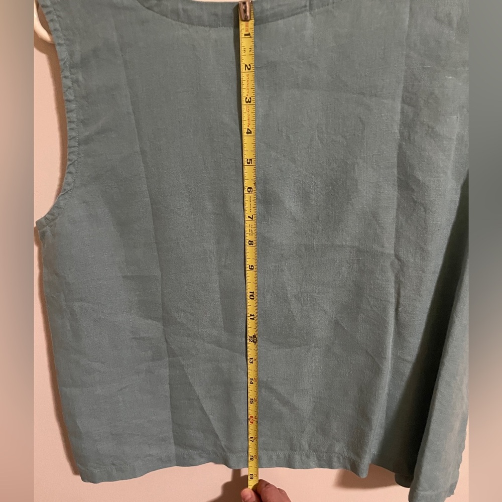Eileen Fisher Vintage Light Teal Linen Button Vest & Shorts outfit or separates. - Picture 9 of 13